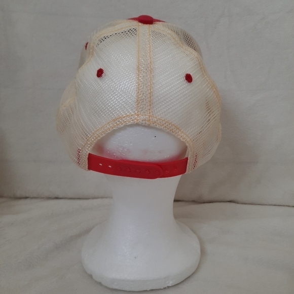 Bass Pro Shops red embroidered mesh snapback trucker hat - Picture 8 of 13